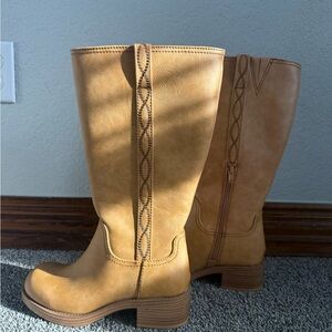 Tan Leather Fall Boots for Women